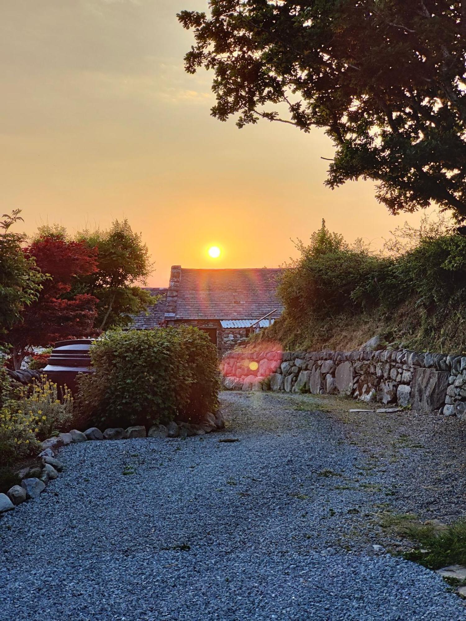 Apartamento Ty Gwennol Near Gilfach Goch Llanbedr  Exterior foto